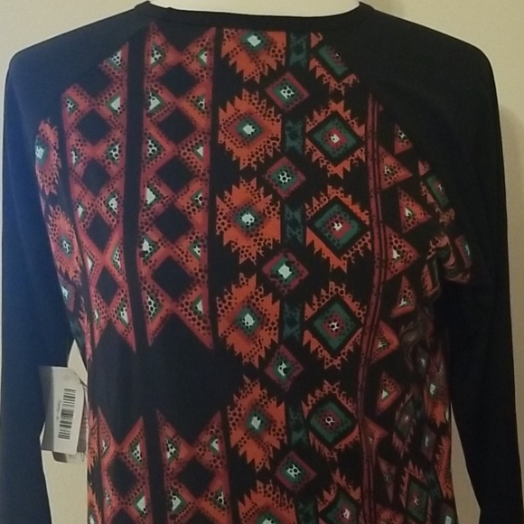 Top - Picture 2 of 2